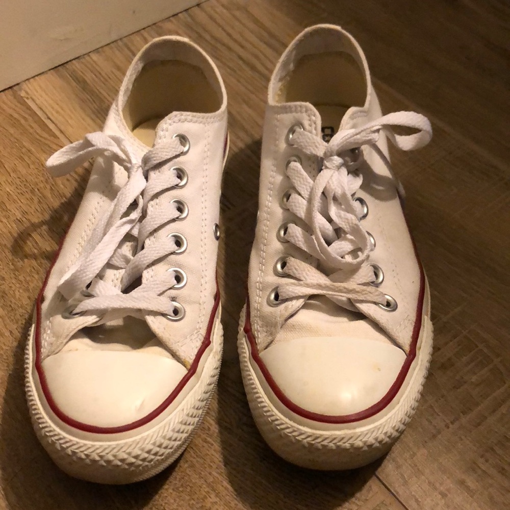 Size 6.5 White Converse